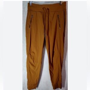 ATHLETA Trekkie north jogger pants sz 24